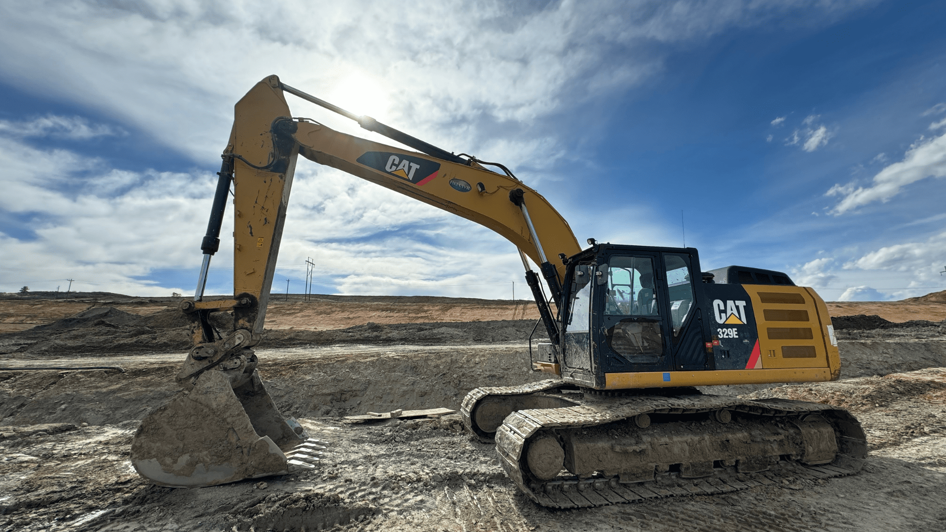 HEI Civil Excavator